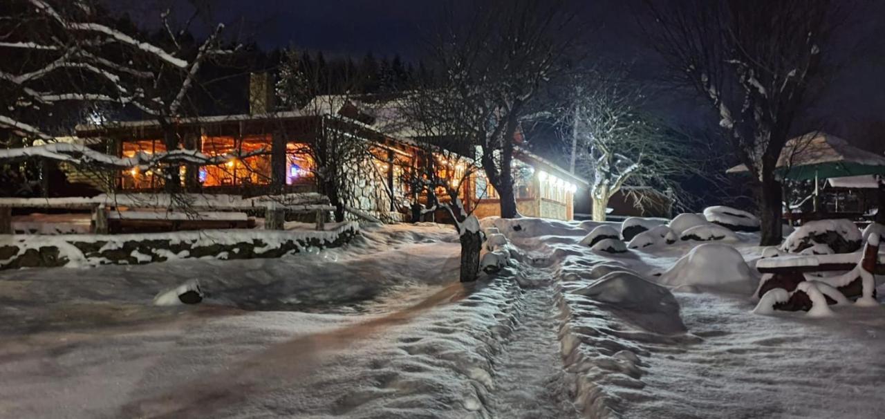 Casa Bunicului Villa Vistisoara ภายนอก รูปภาพ